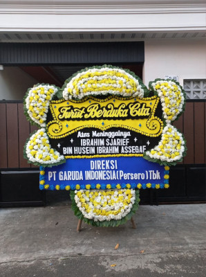 Papan Bunga Duka di Kepandean Baru