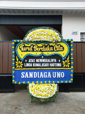 Papan Bunga Duka di Kepandean Baru